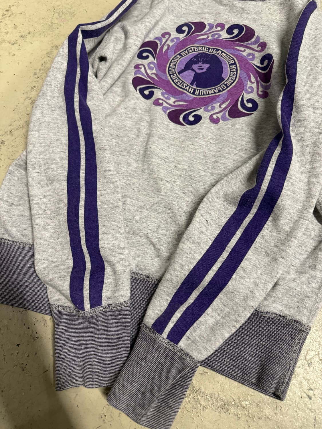 00s 히스테릭 글래머 아이코닉 프린팅 스웻셔츠 상품이미지6