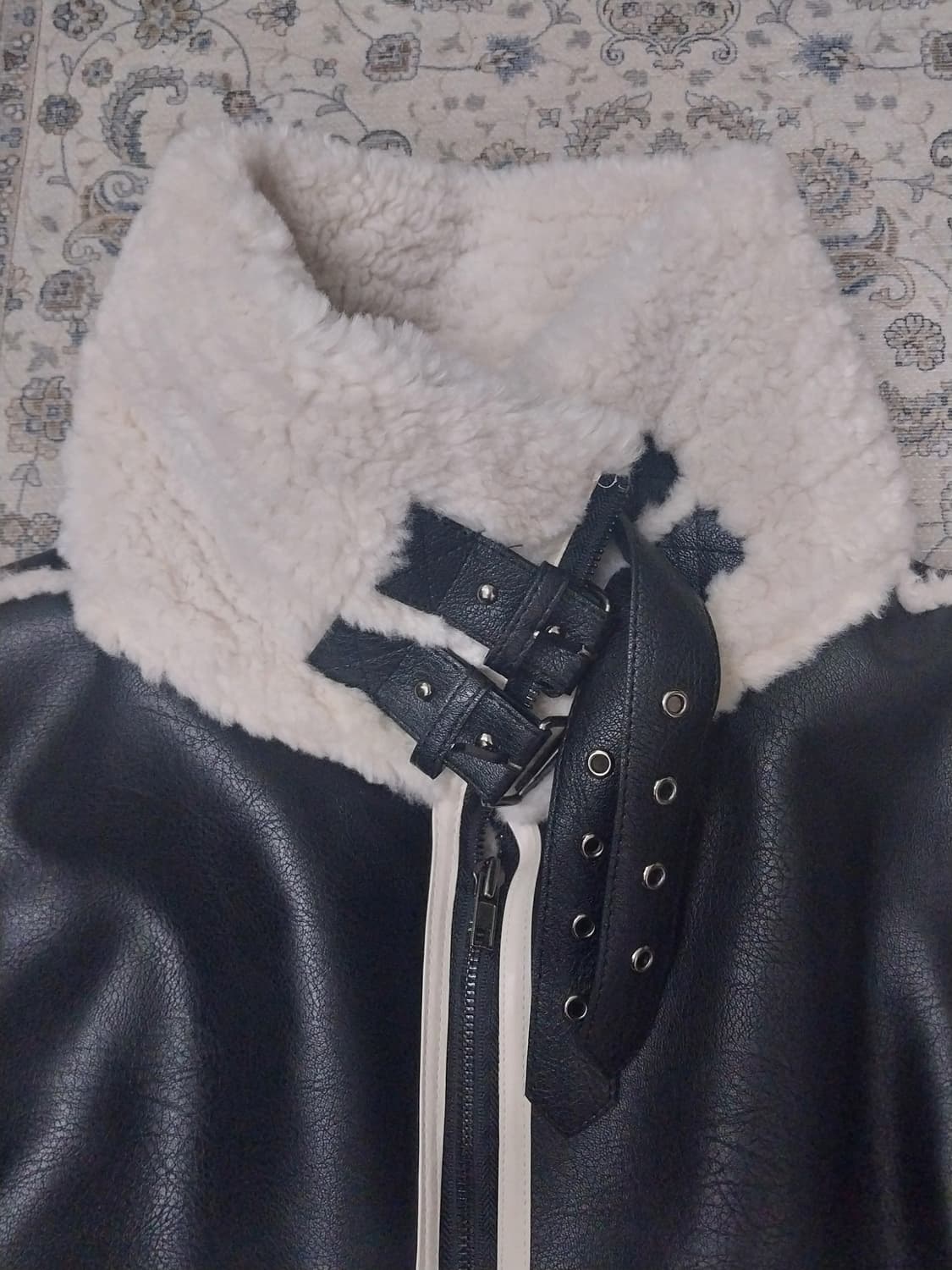 헤인트 스칼렛 크롭 무스탕 F 상품이미지2