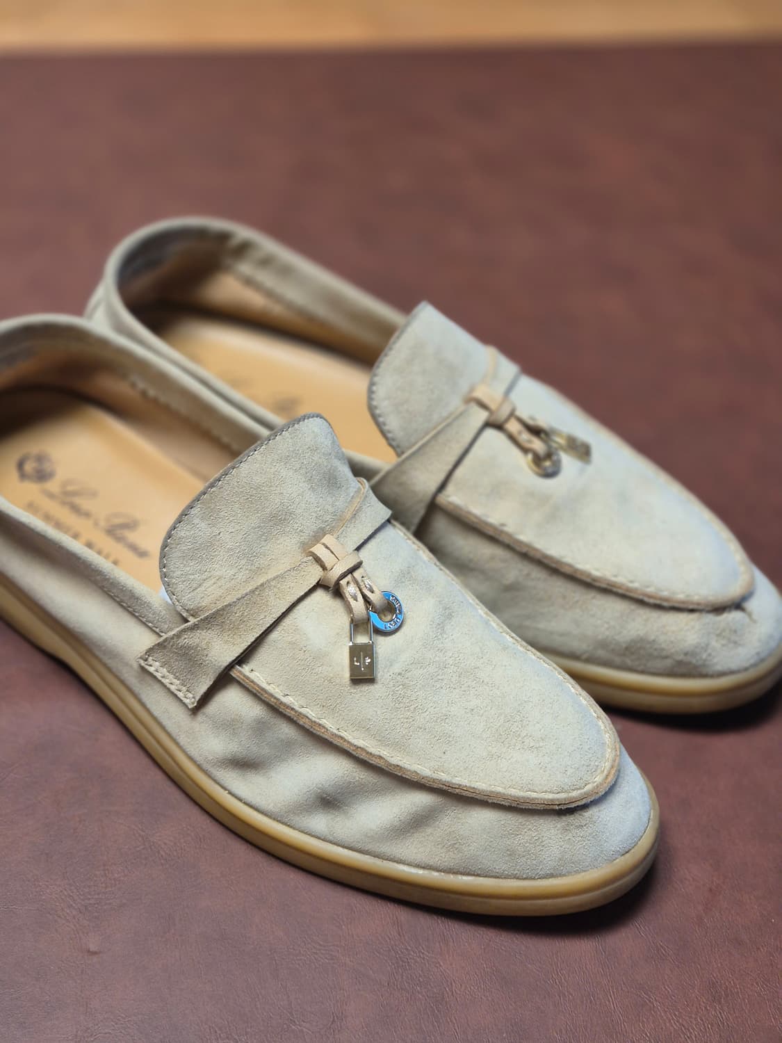 245-250 (39)정품 로로피아나 썸머워크  상품이미지8