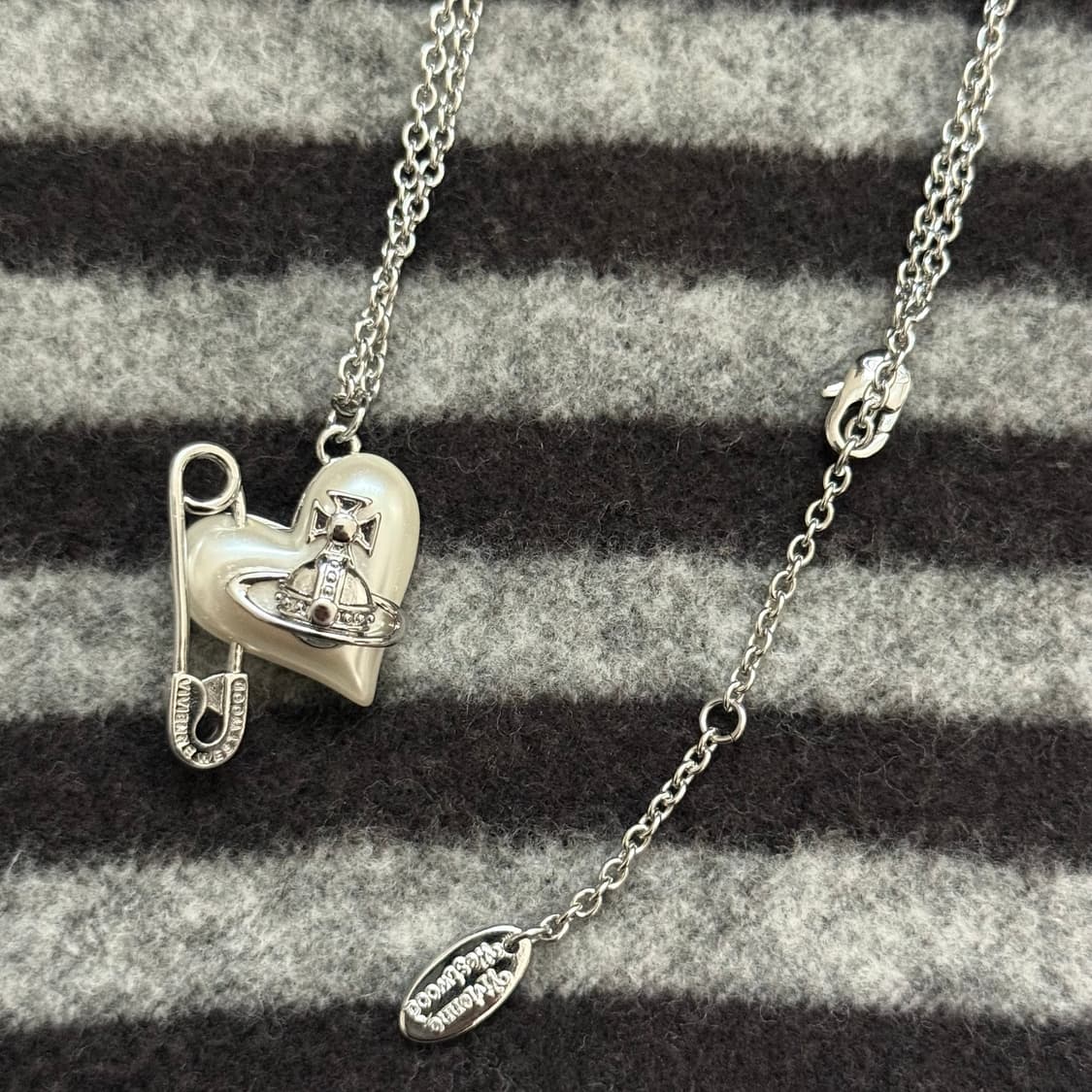 비비안웨스트우드 오리에타 하트 클립 진주 목걸이 상품이미지1