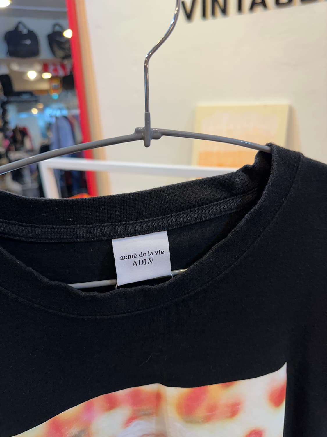 아크메드라비 오버핏 베이비 페이스 반팔티 블랙  상품이미지3