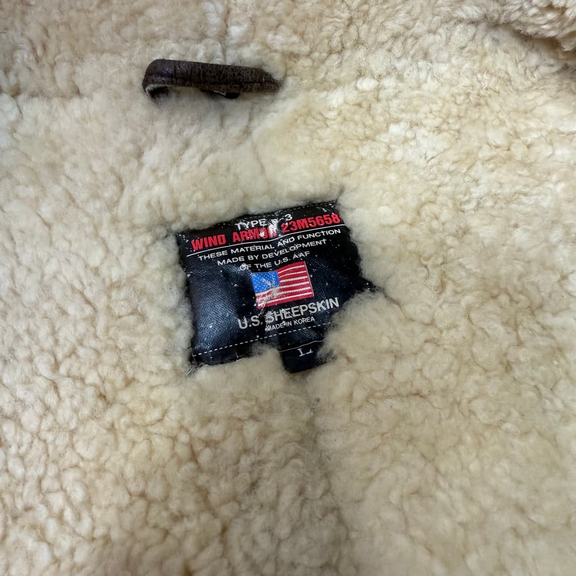 Wind Armor B-3 미군 쉽스킨 무스탕  상품이미지8