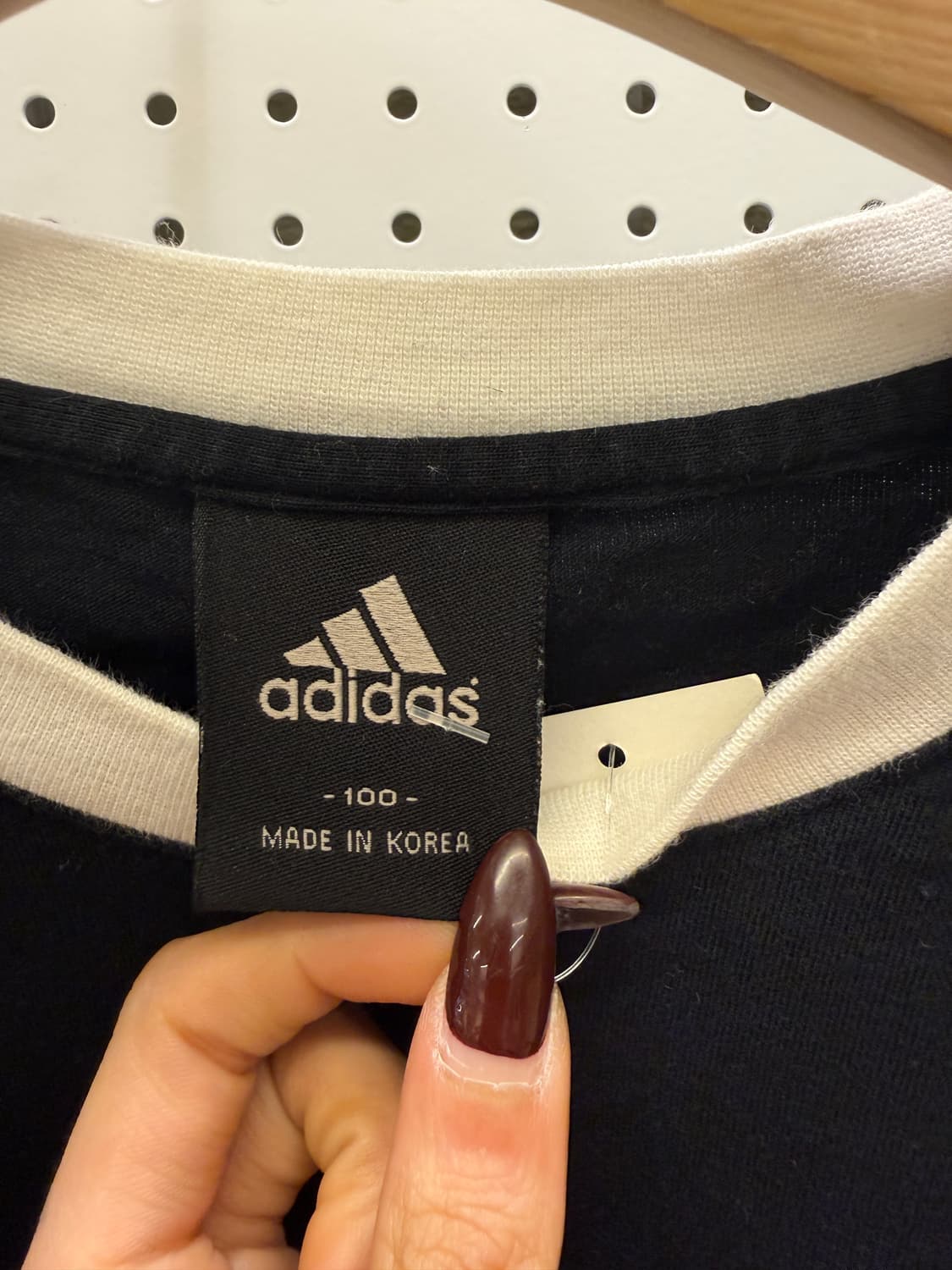 아디다스 그래픽 로고 3스트라이프 긴팔 티셔츠 U1555 상품이미지5