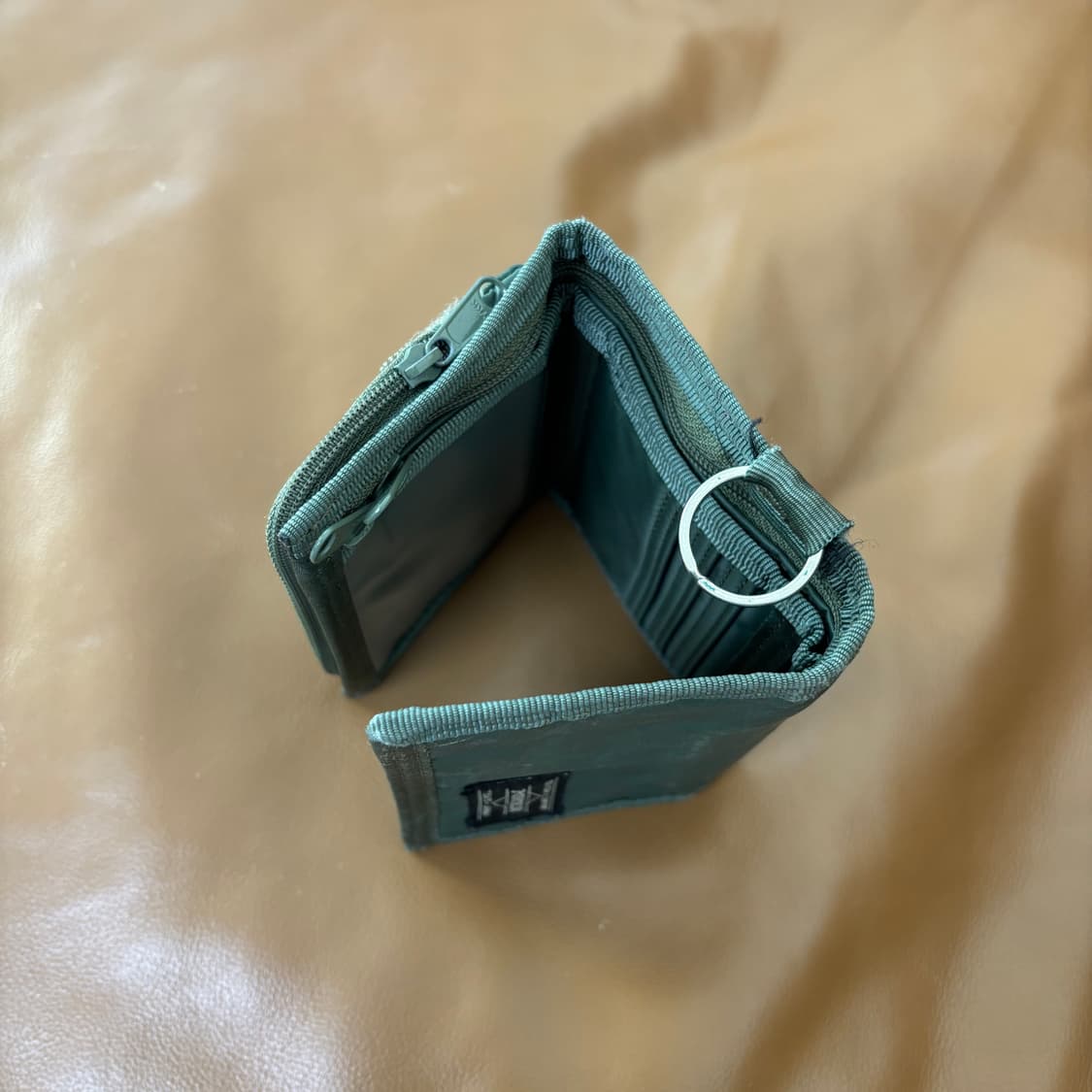 PORTER 포터 캡슐 폴딩 월렛 지갑 카키 그린 (스트랩 포함) 상품이미지7