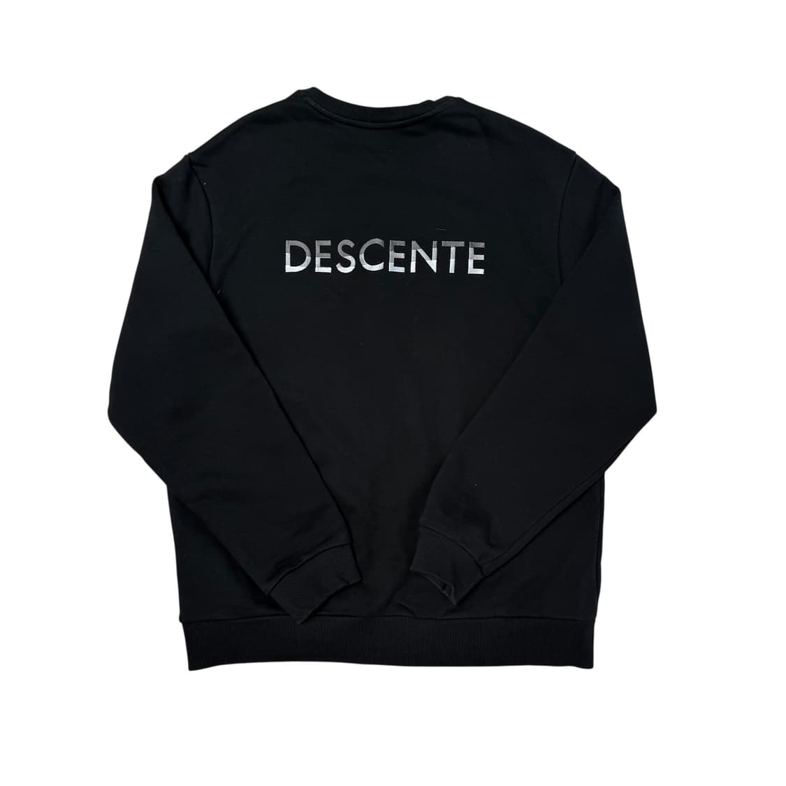 데상트 맨투맨 상품이미지3