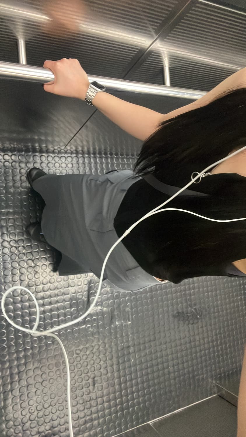 오도어 차콜 롱스커트 상품이미지5