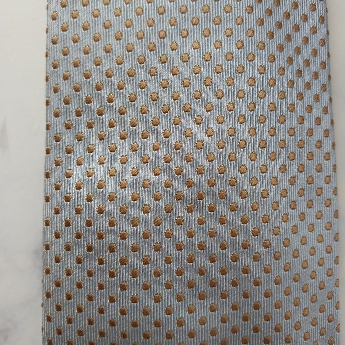 던힐 스카이블루 도트 패턴 넥타이 9.2cm A~B등급 K2425
 상품이미지6