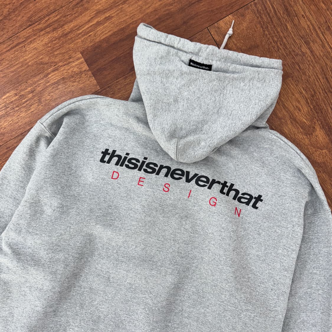 XL 디스이즈네버댓 디네댓 그레이 후드 티셔츠  . 상품이미지3