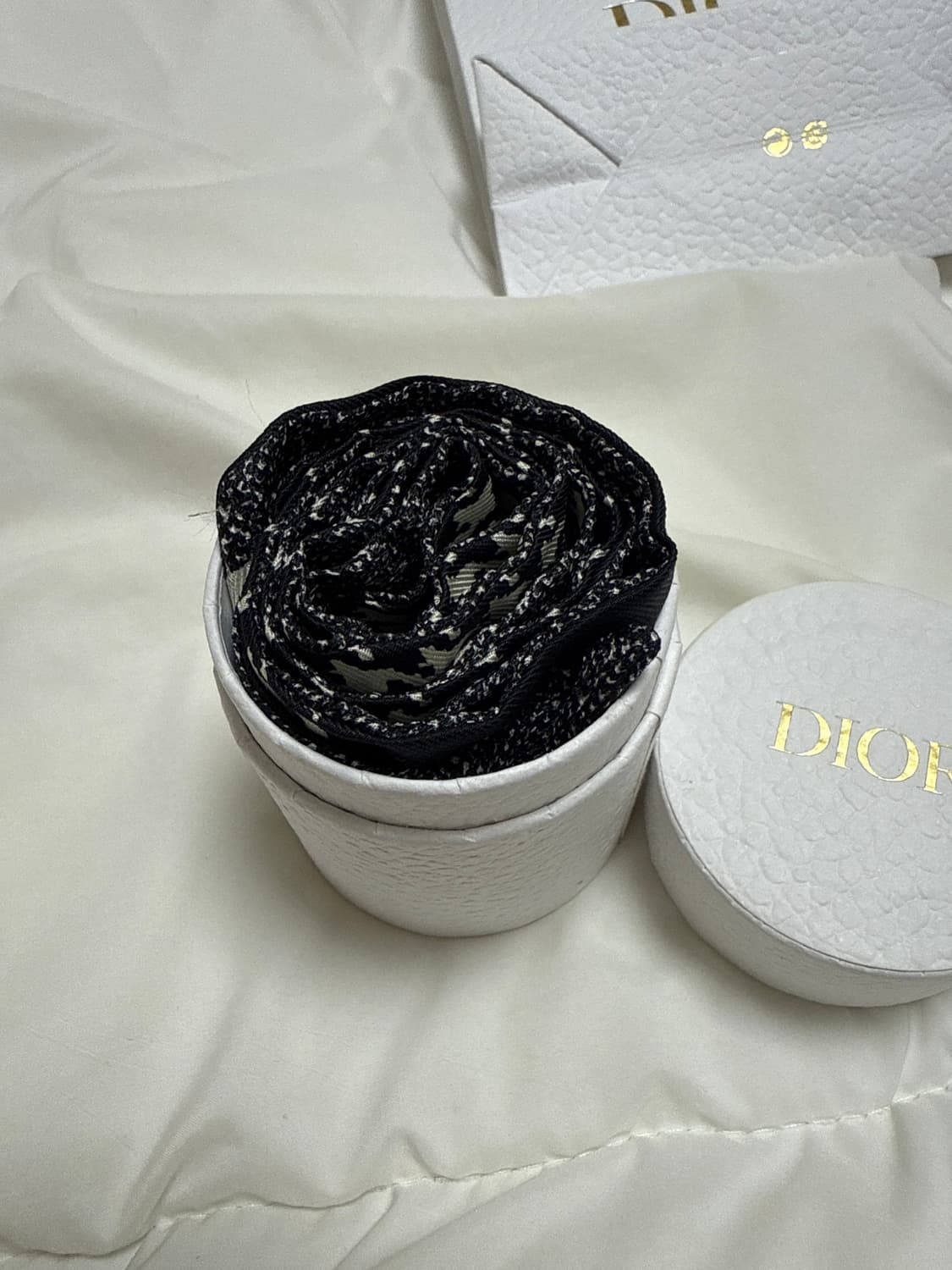 디올 몽테인 스카프  상품이미지3