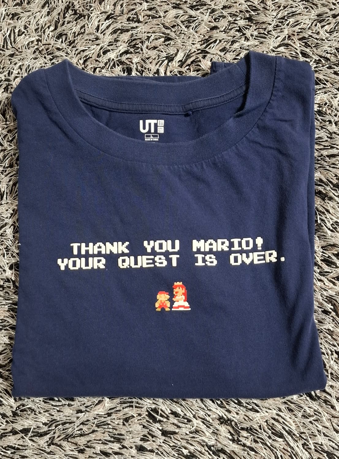 유니클로 마리오 티셔츠 네이비 상품이미지2