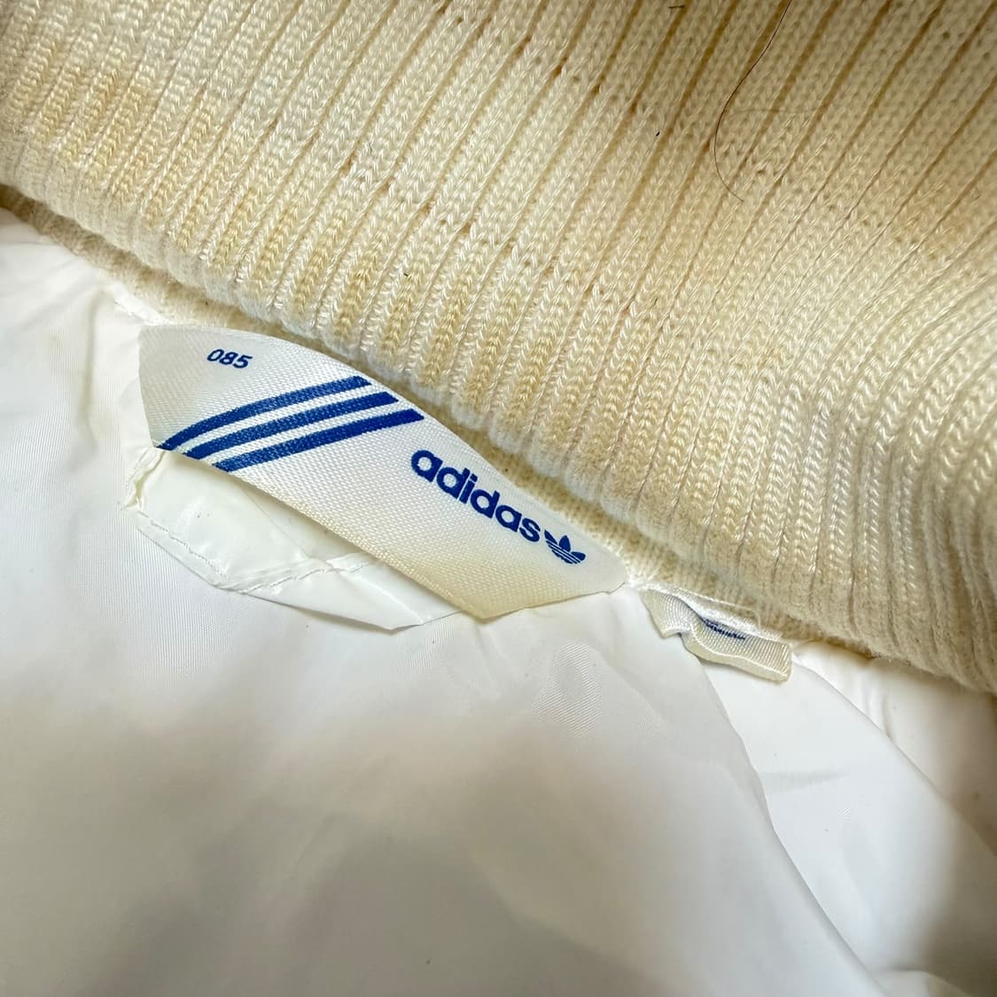 아디다스 화이트 후드 퍼 베스트 패딩조끼  상품이미지9