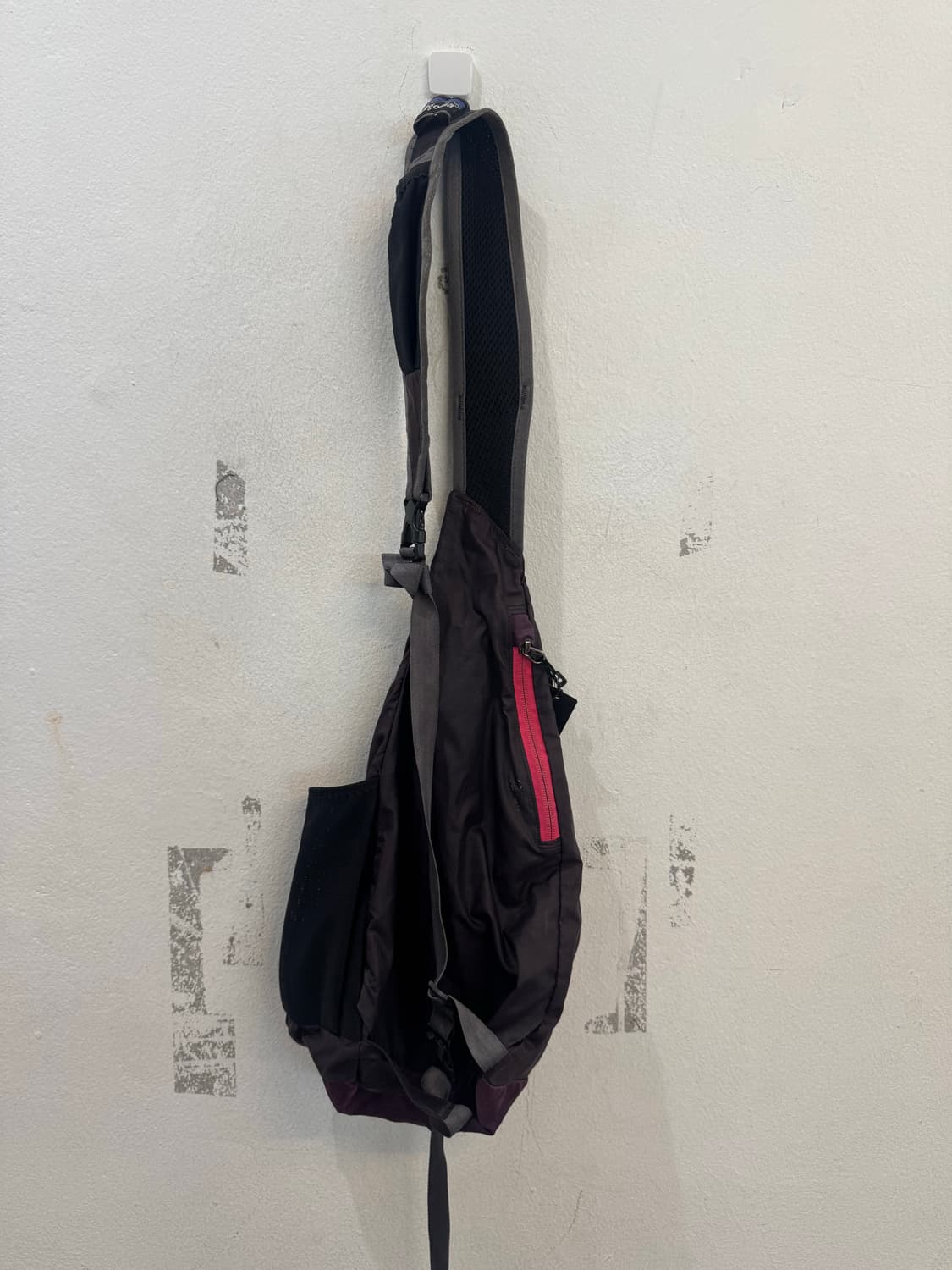 Patagonia  Hole Sling Bag 상품이미지3