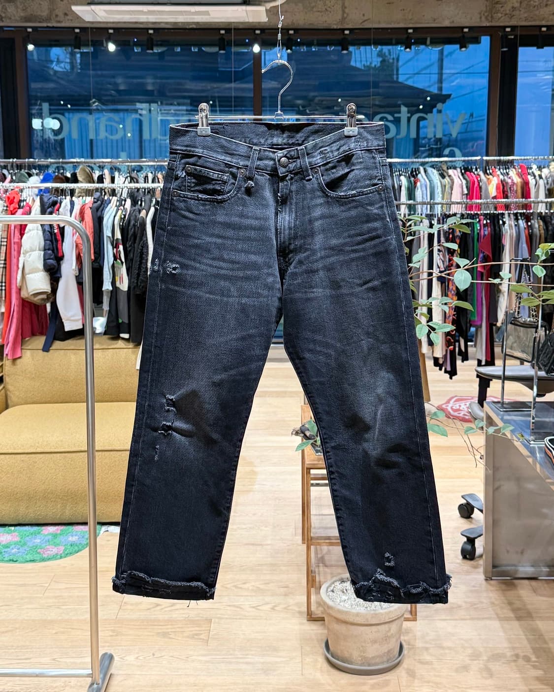 r13 블랙 데님 디스트레스드 보이프렌드 팬츠  상품이미지1