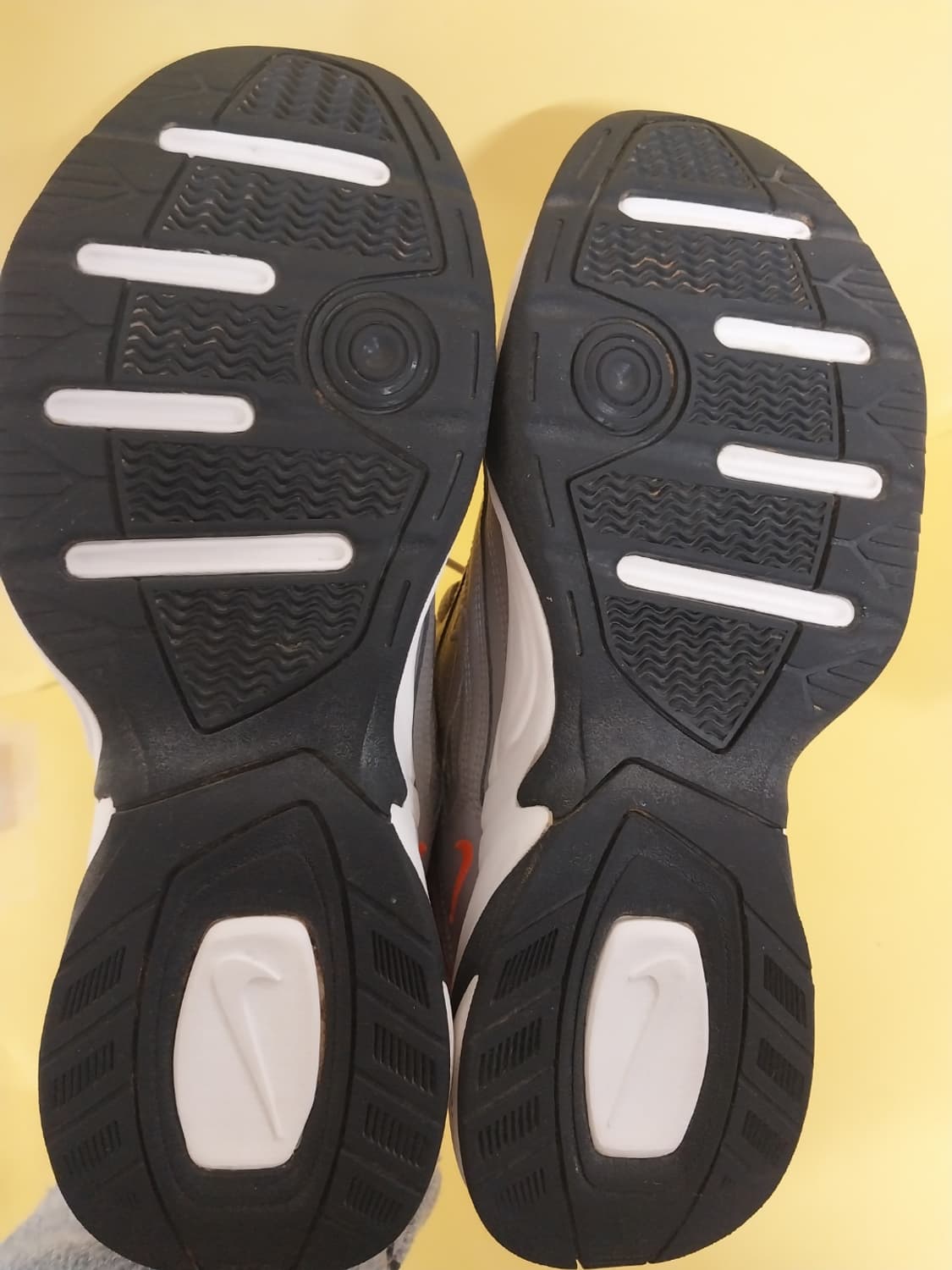 여성 나이키 M2K 테크노 아트모스피어 그레이 팬텀 운동화 (240) 상품이미지8