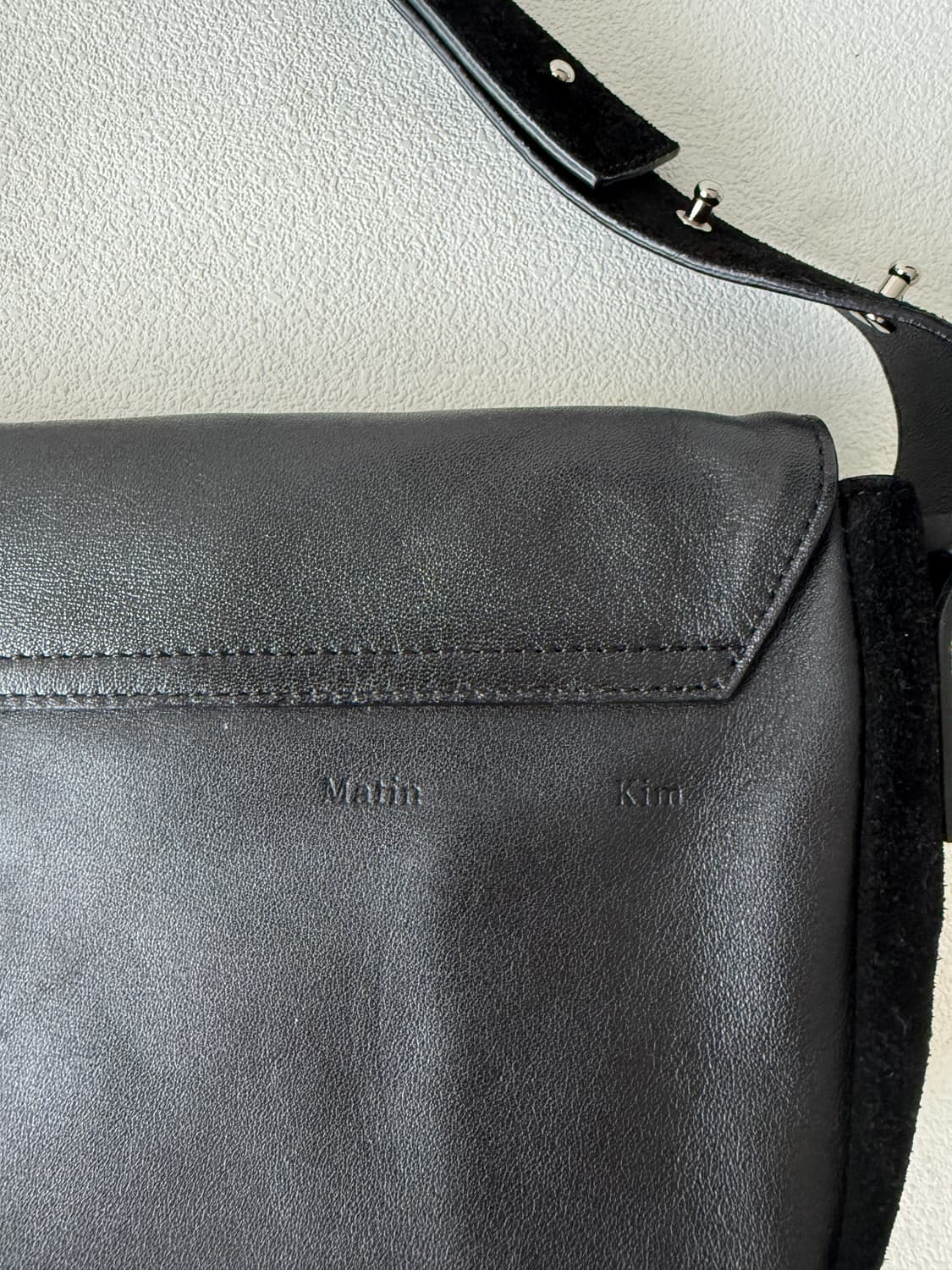 마땡킴(Matin Kim) 레더&스웨이드 숄더 크로스백 상품이미지5