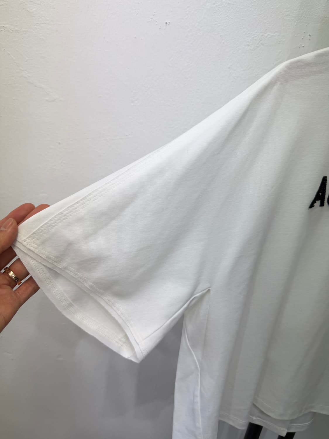 정품) 래트바이티 한섬 22ss 크롭 오버핏 반팔티 82 상품이미지2