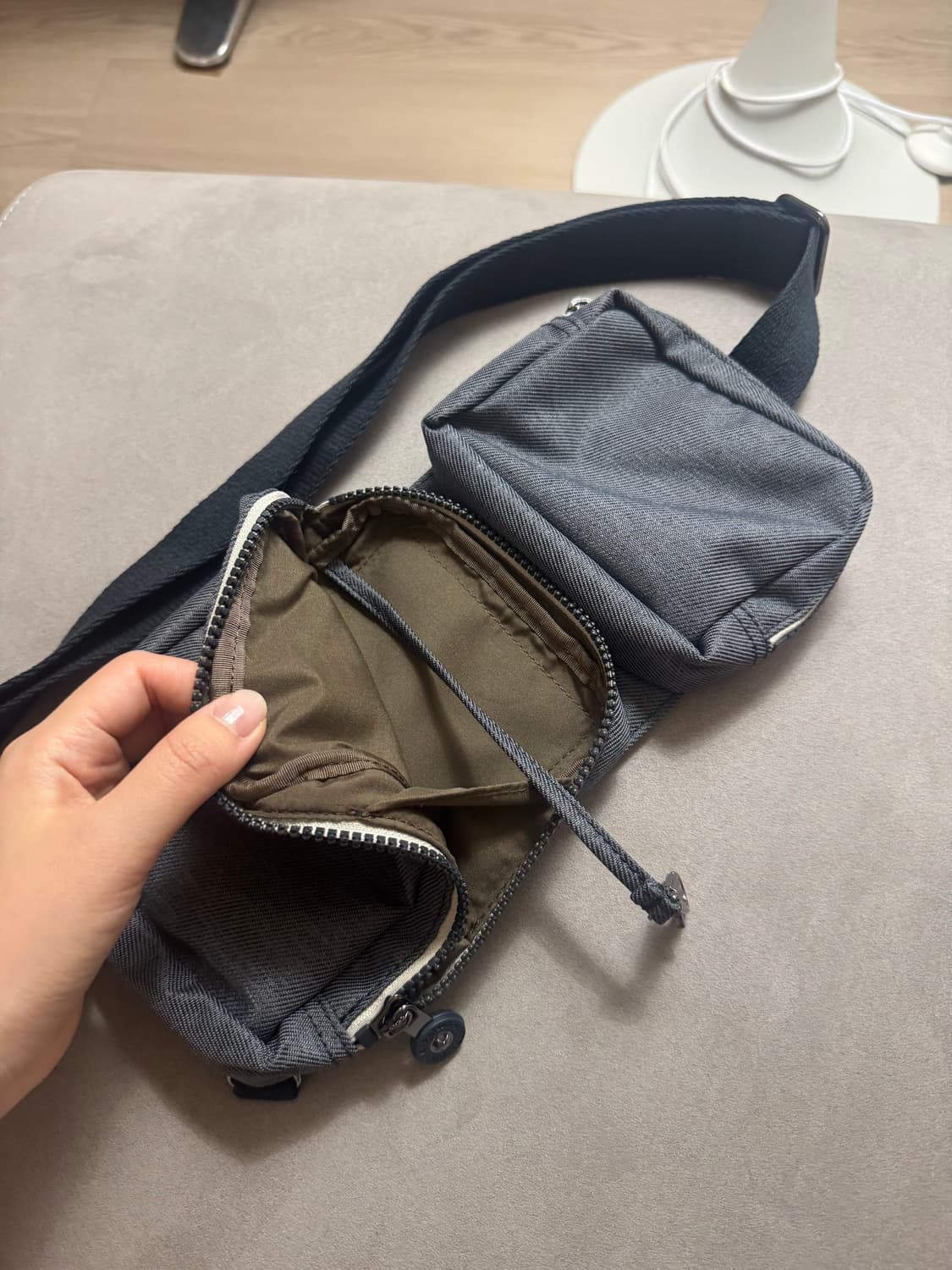 키플링 데일리크로스백 겸 여행가방 상품이미지4