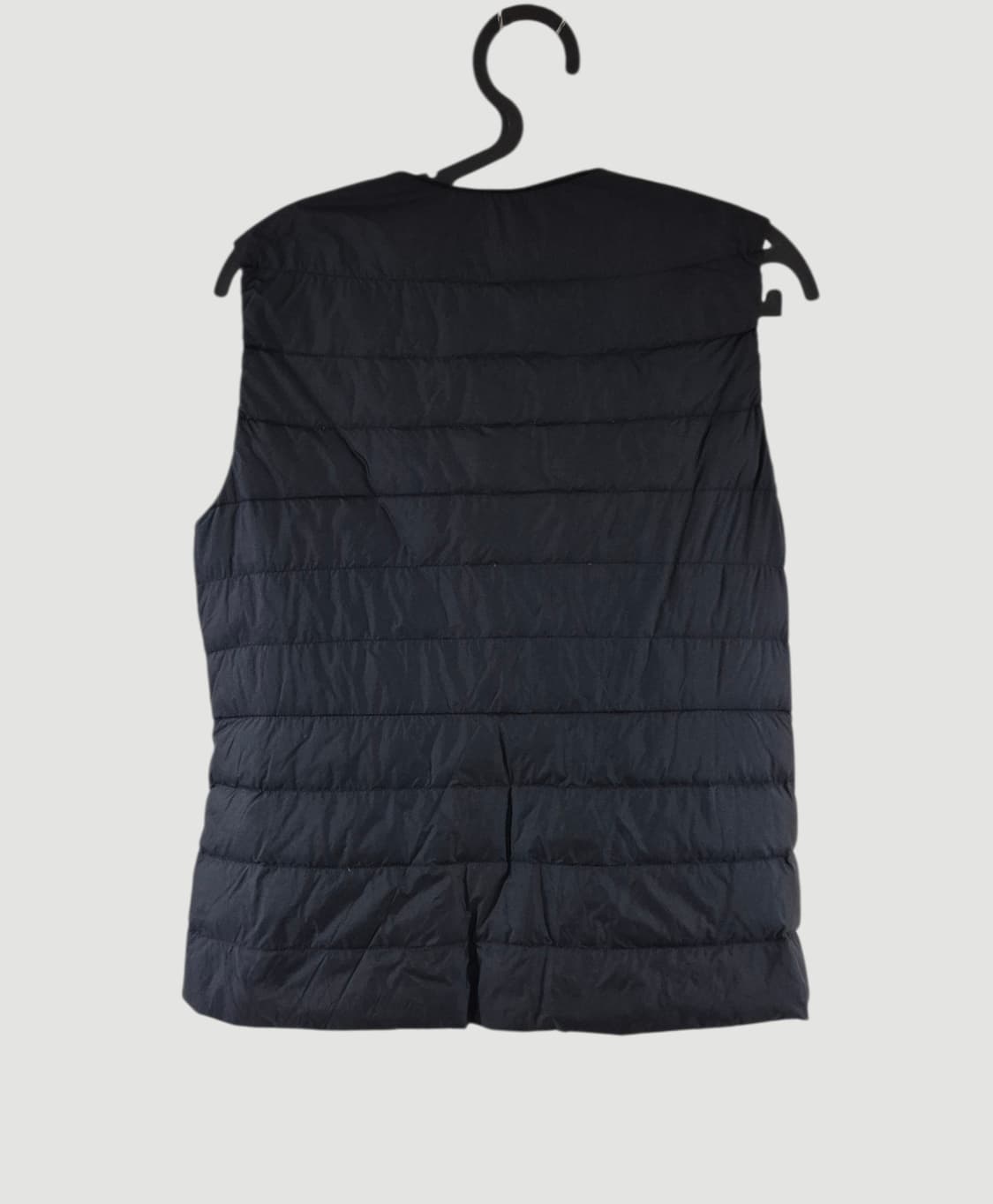 [M]유니클로 여자 덕다운 경량패딩조끼 상품이미지3