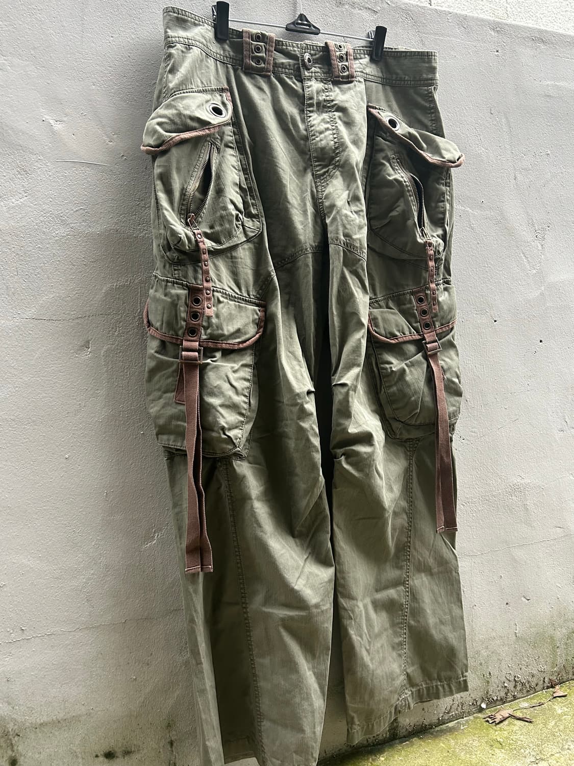 2000s vtg 멀티포켓 그런지 로프 디테일 카고팬츠 상품이미지2