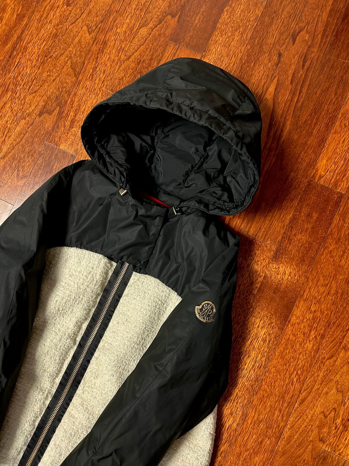 몽클레어 감마로즈 울 다운 패딩(1/66) 상품이미지4