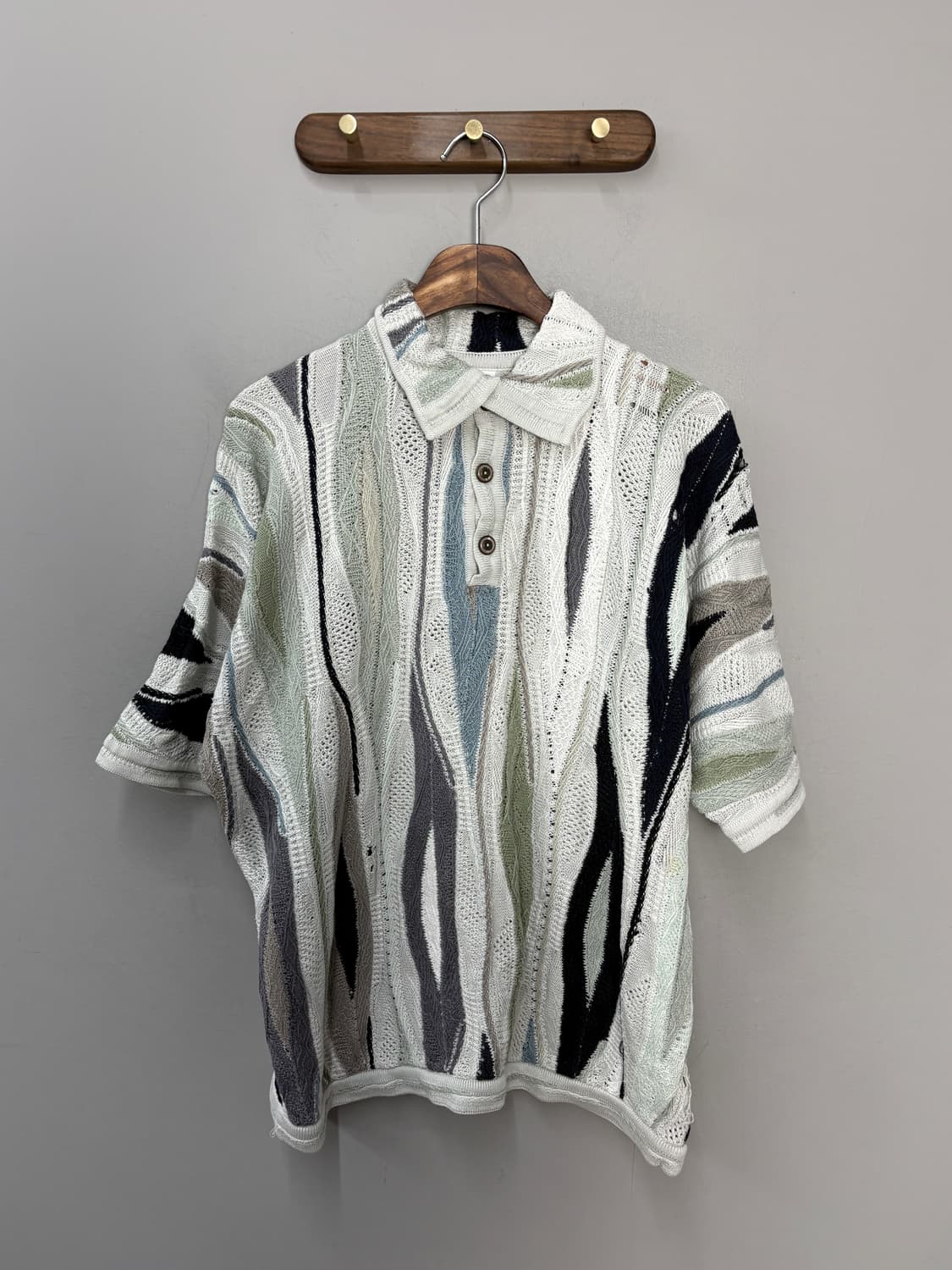 쿠지 3D 케이블 데미지 버튼 반팔니트 A3656 상품이미지2