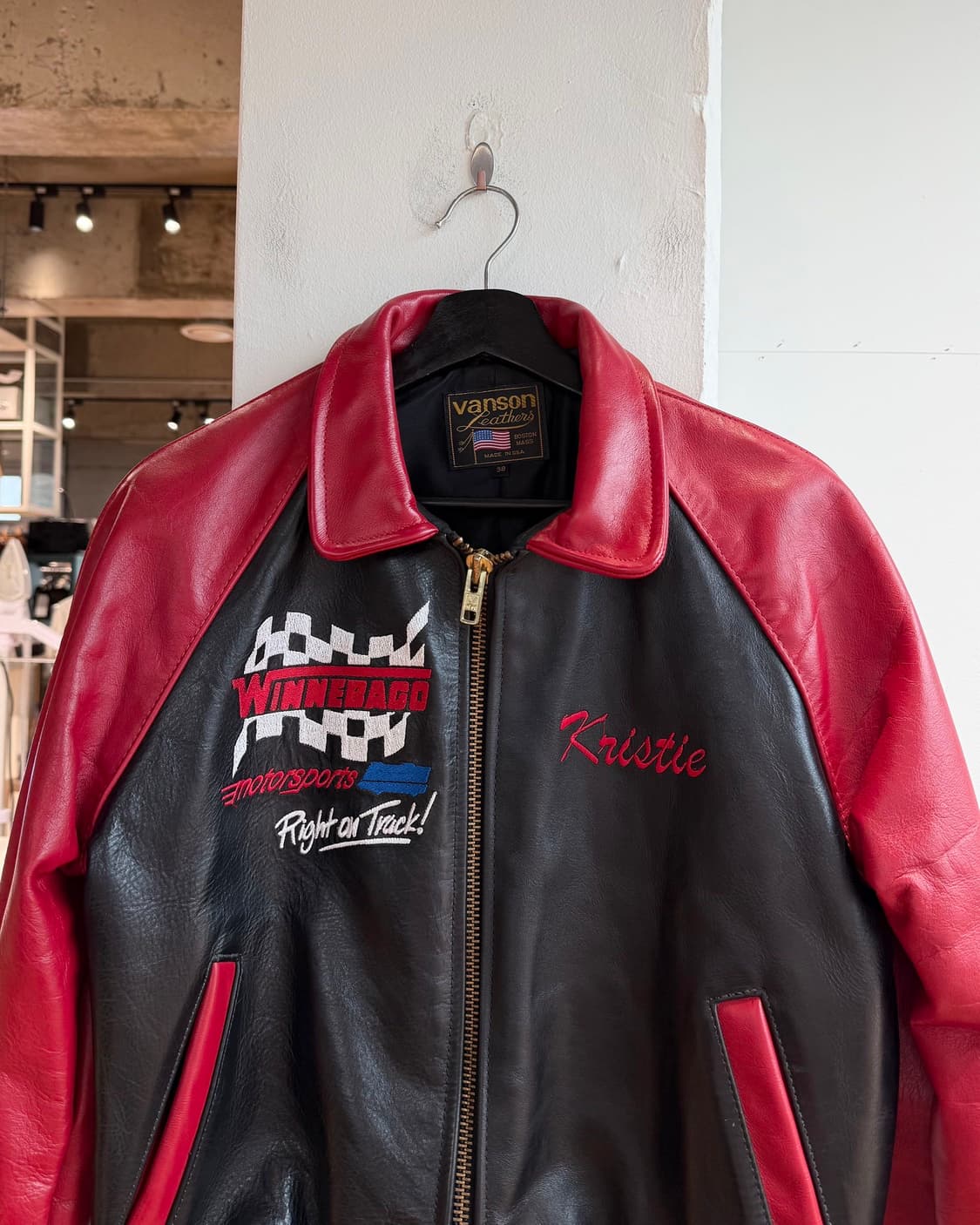 밴슨 레드 블랙 위네바고 모터스포츠 레더 자켓  상품이미지3