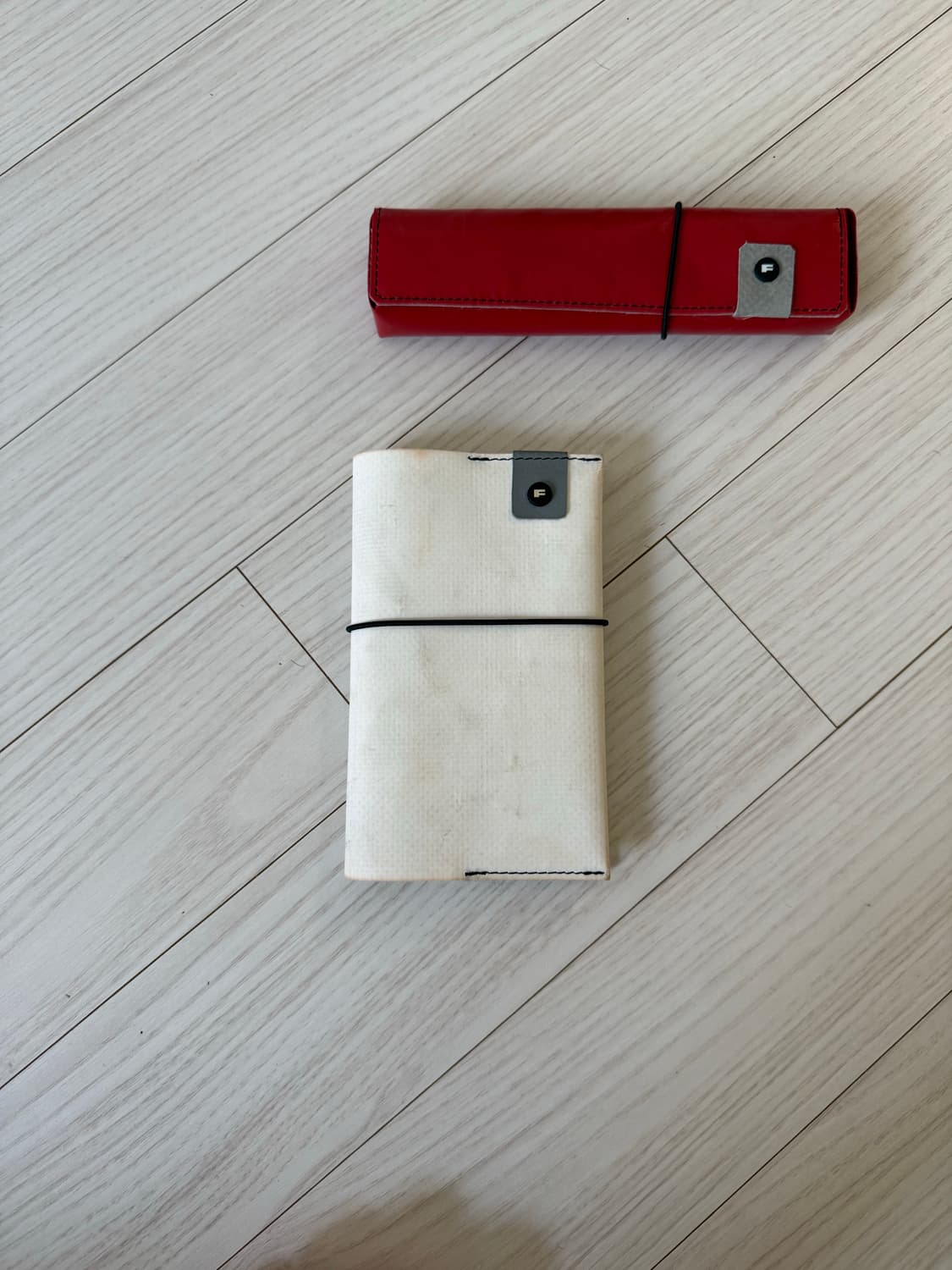 [희귀] 프라이탁 시드 F241 SID 화이트 그레이 상품이미지2