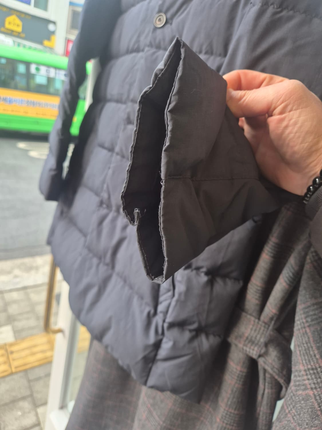 OLZEN 남성 네이비 패딩 코트 105 상품이미지5