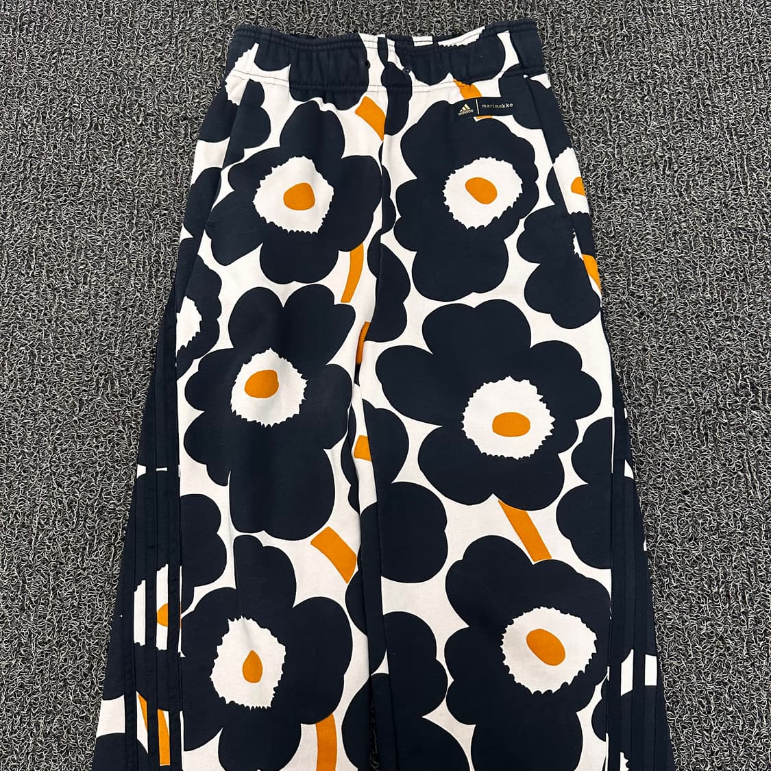 아디다스 x 마리메꼬 콜라보 플라워 트레이닝복 팬츠 바지 S 상품이미지2
