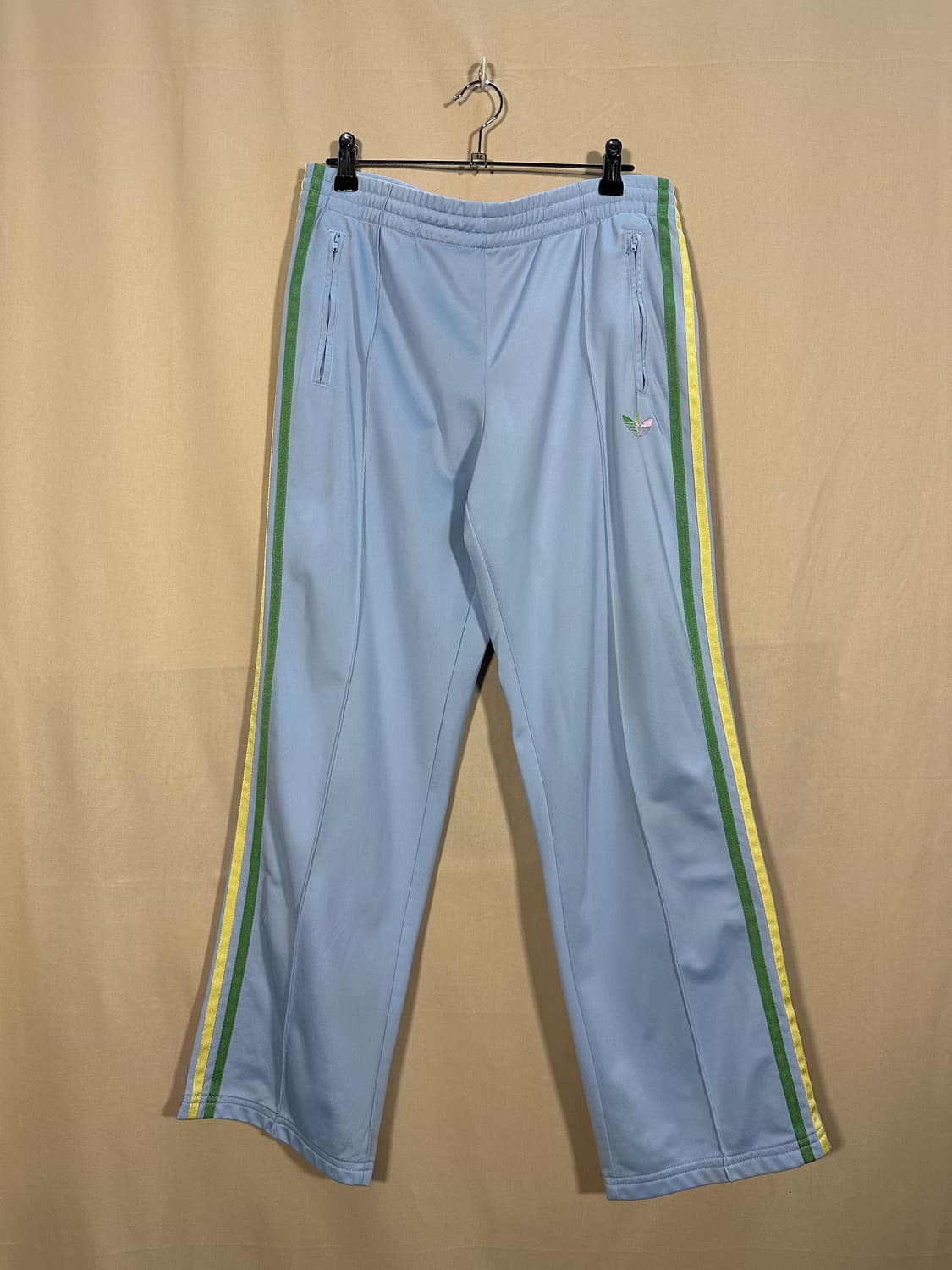 아디다스 유로파 레트로 트랙팬츠 대장 처분  상품이미지1