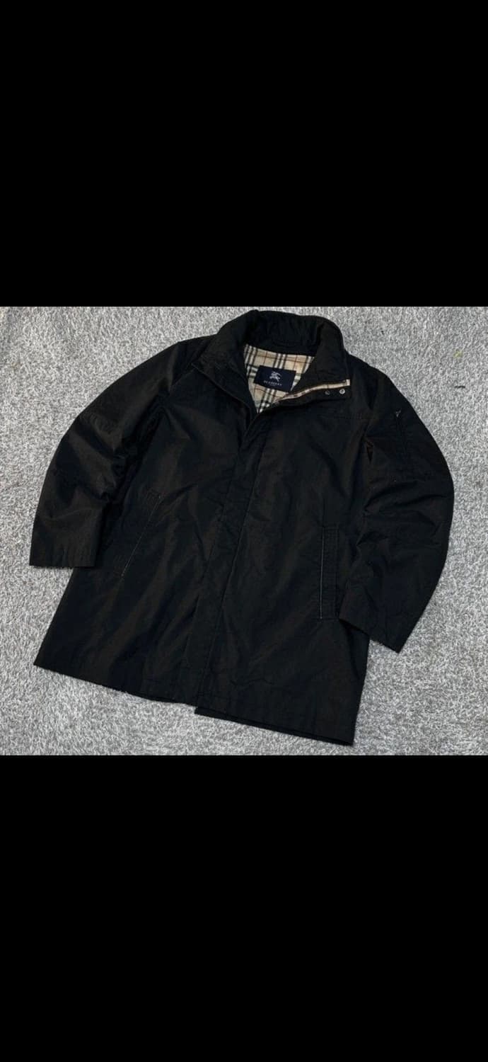 버버리 블랙 점퍼 자켓 상품이미지1