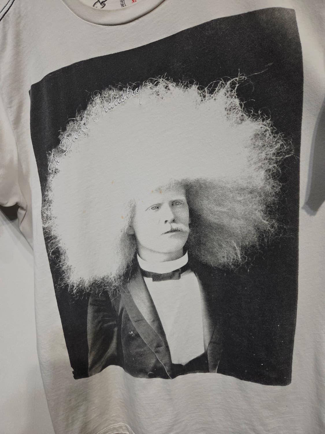 디젤(DIESEL) 인더스트리 그래픽 프린팅 반팔 티셔츠 상품이미지7