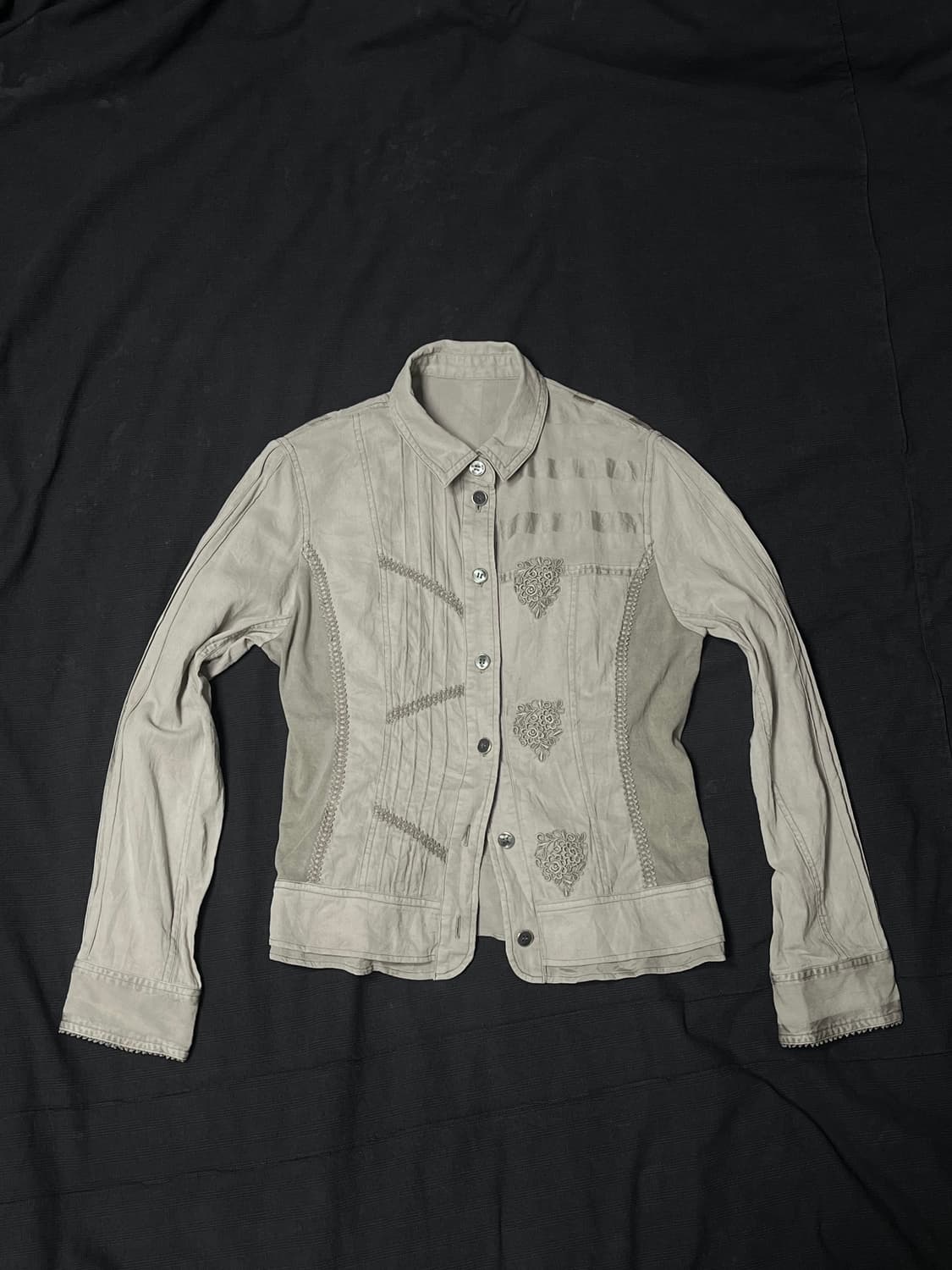 Gothic slim fit grey shirt 상품이미지1
