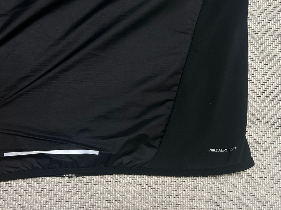 나이키 에어로로프트 자켓 L 블랙 상품이미지4