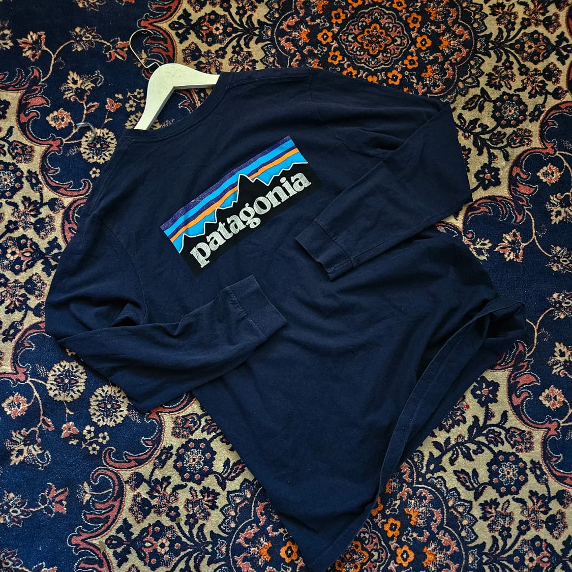파타고니아 시그니쳐 빽 로고 시보리 긴팔 티셔츠 L size 상품이미지1