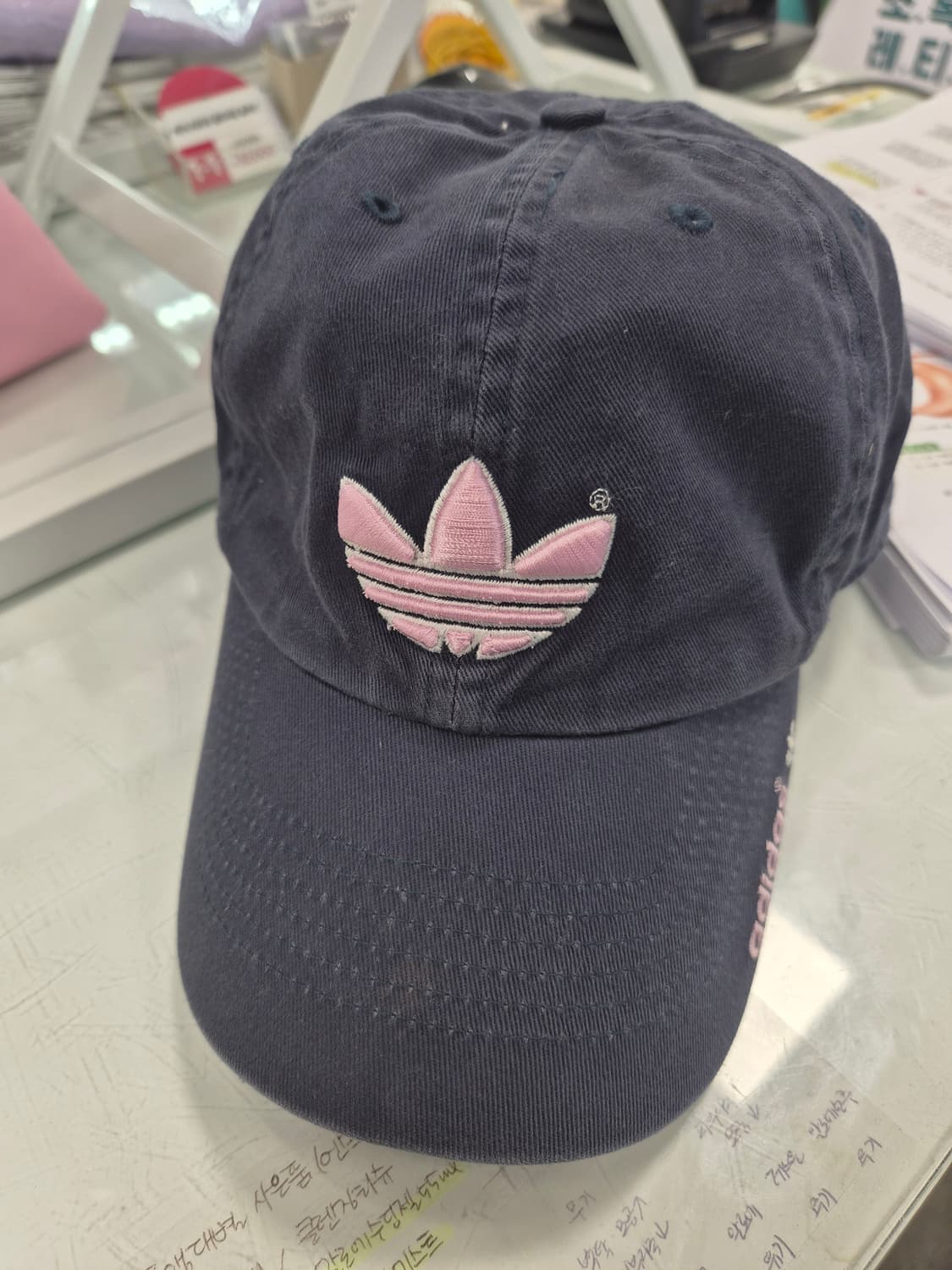 아디다스 볼캡 네이비X핑크 로고 상품이미지1