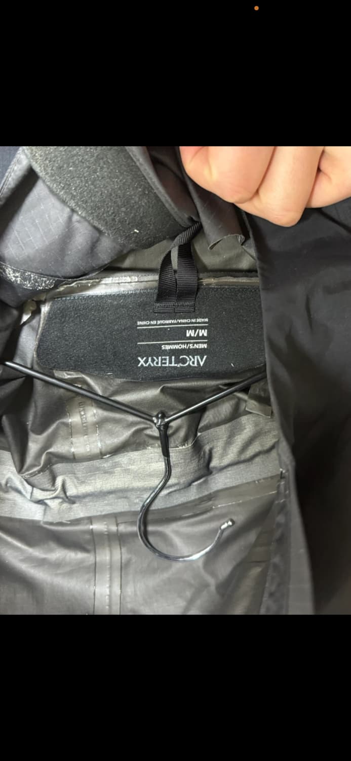 아크테릭스 제타ls 바람막이 상품이미지3