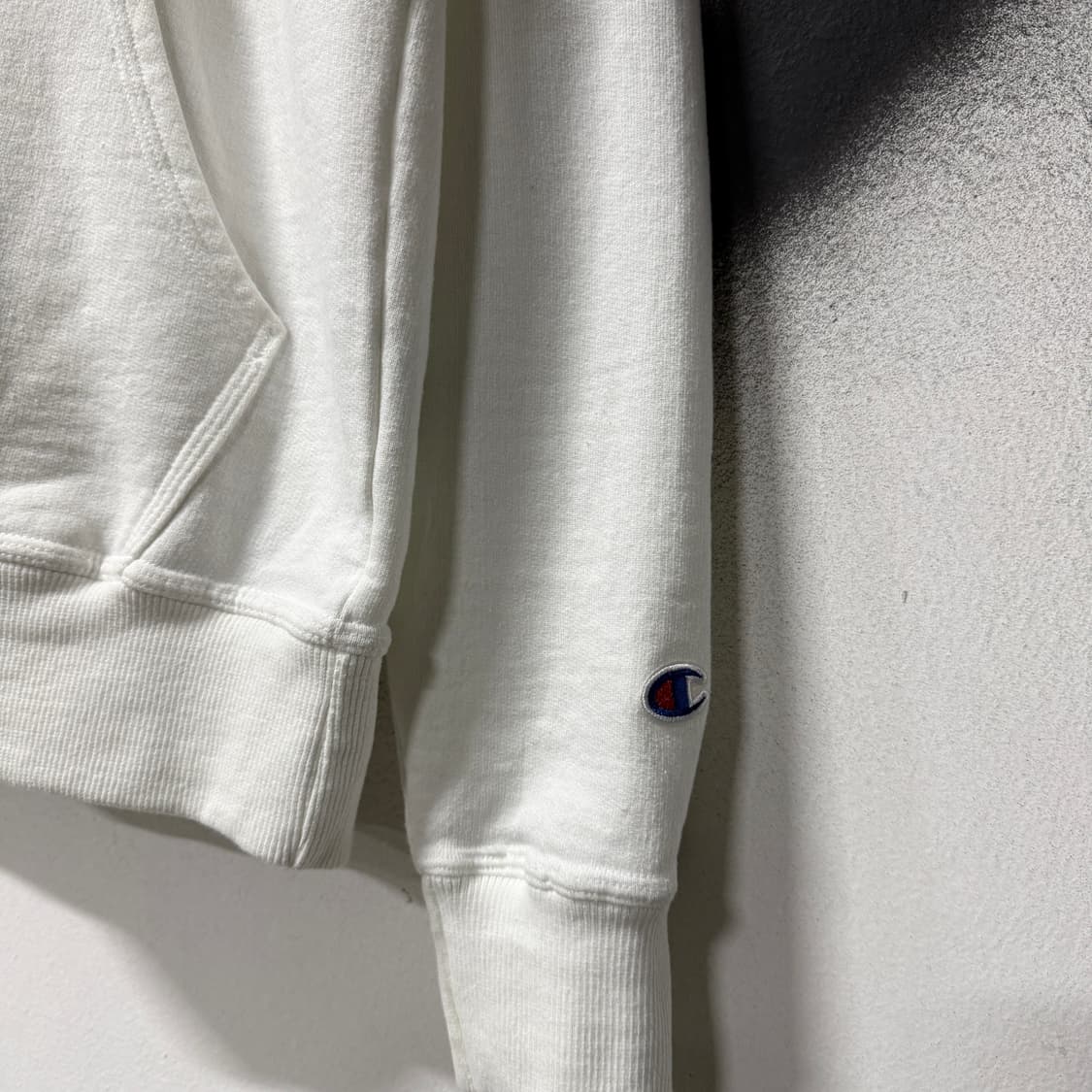 챔피온 빅 프린팅 로고 긴팔 후드 티셔츠 상품이미지4