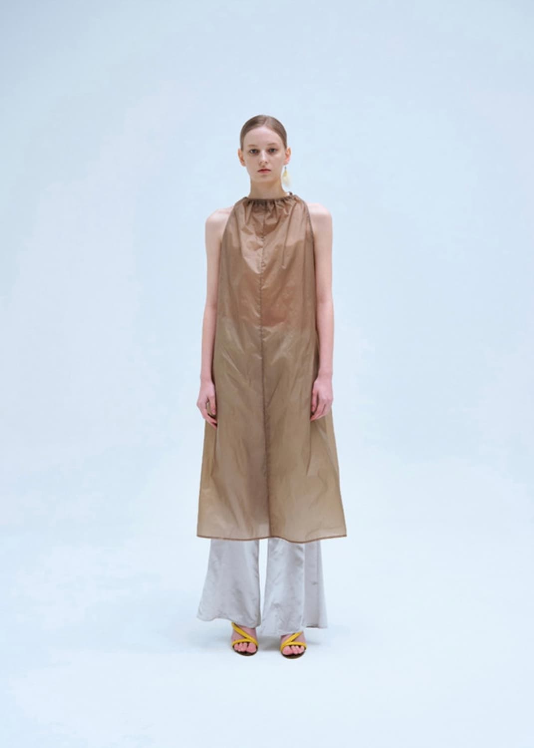 코스모스 와이드 팬츠 판매합니다. 상품이미지1