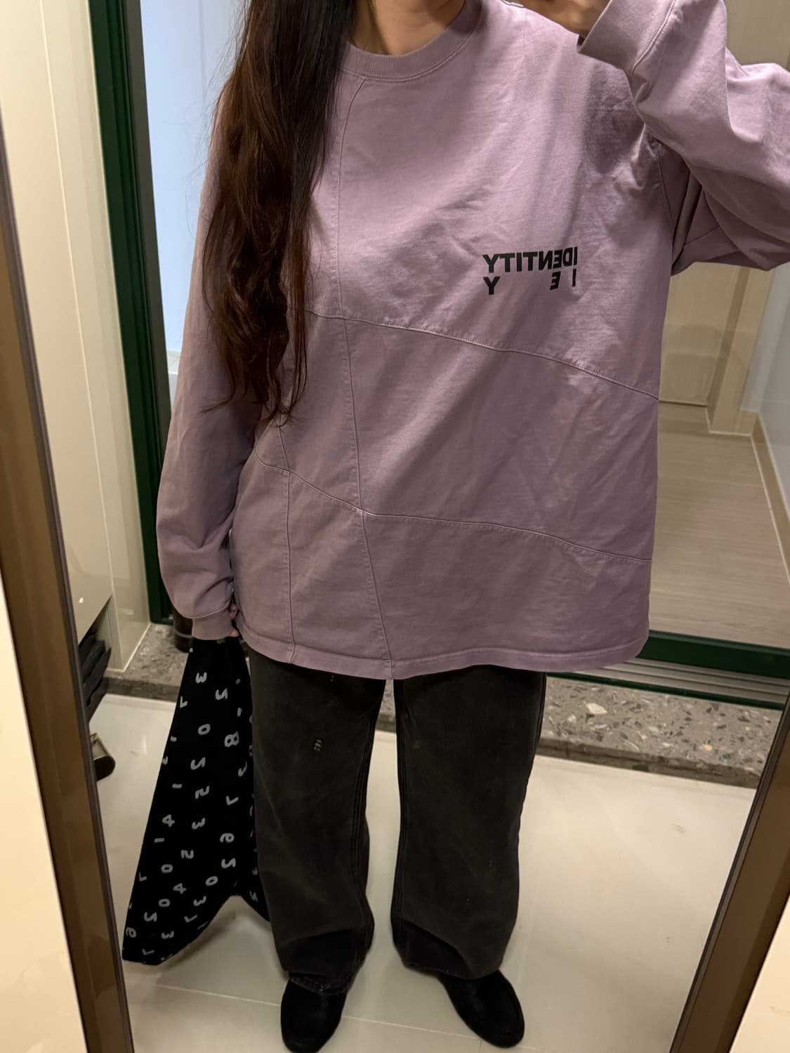 이에이 톤다운 퍼플 맨투맨 상품이미지5