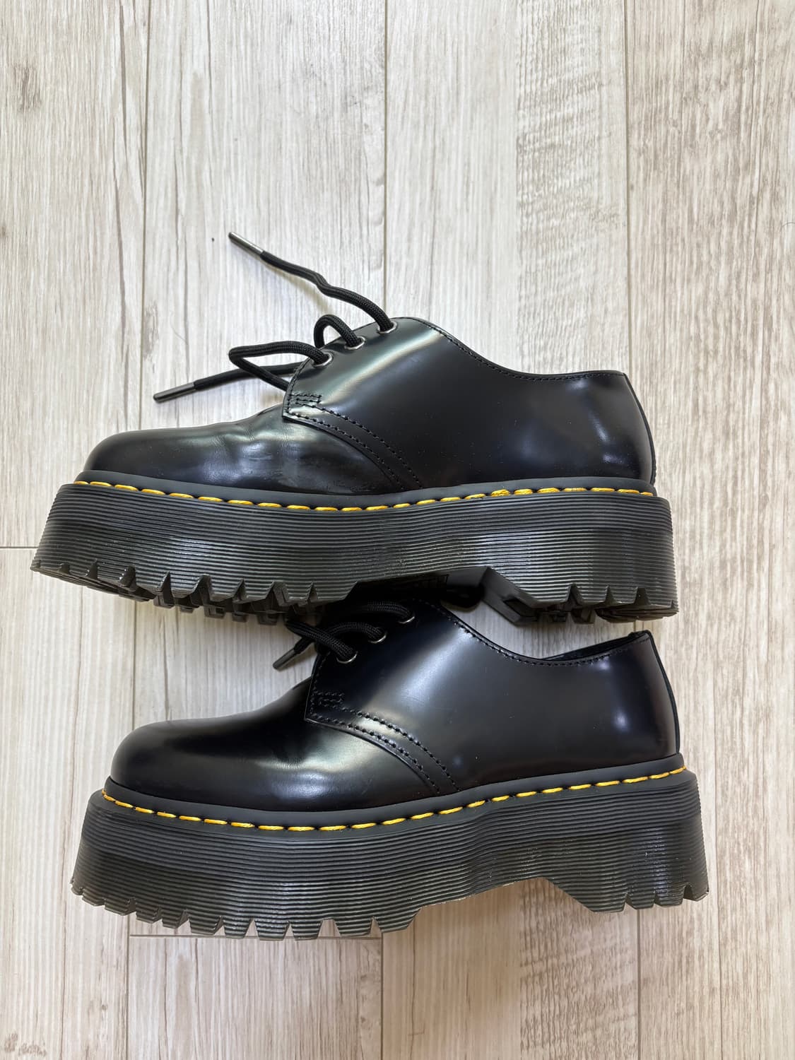 닥터마틴 1461 3홀 쿼드 240 상품이미지2
