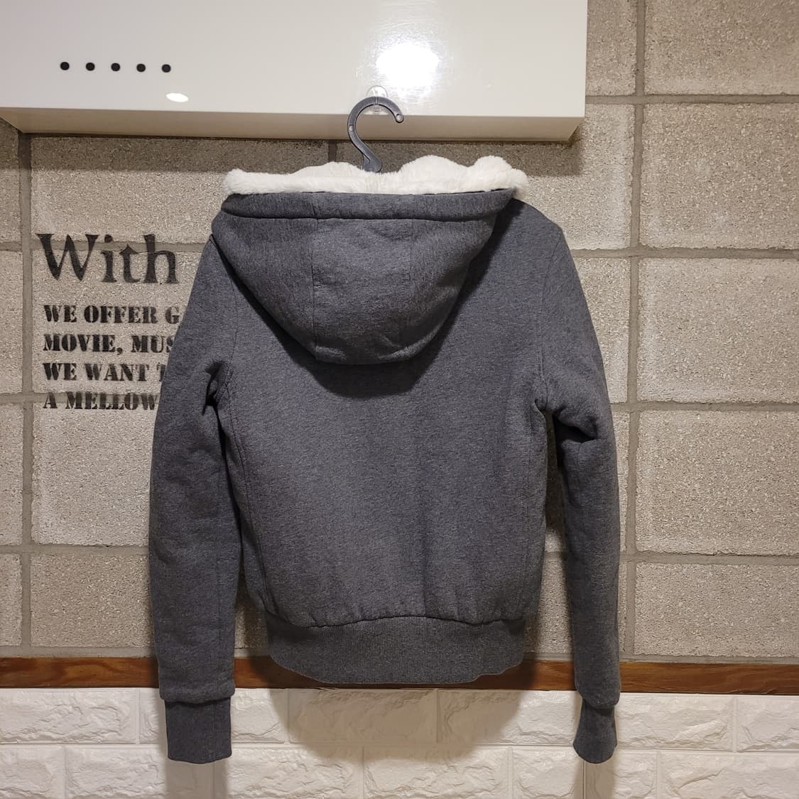 무스너클 버니스웨터 후드집업 XS 상품이미지2