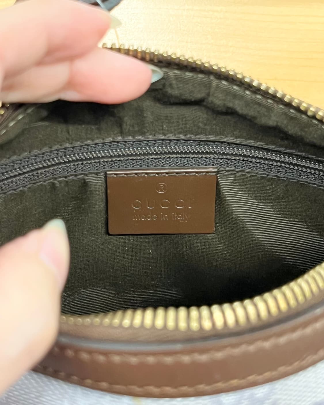 구찌 퍼플 GG 캔버스 숄더백 상품이미지6