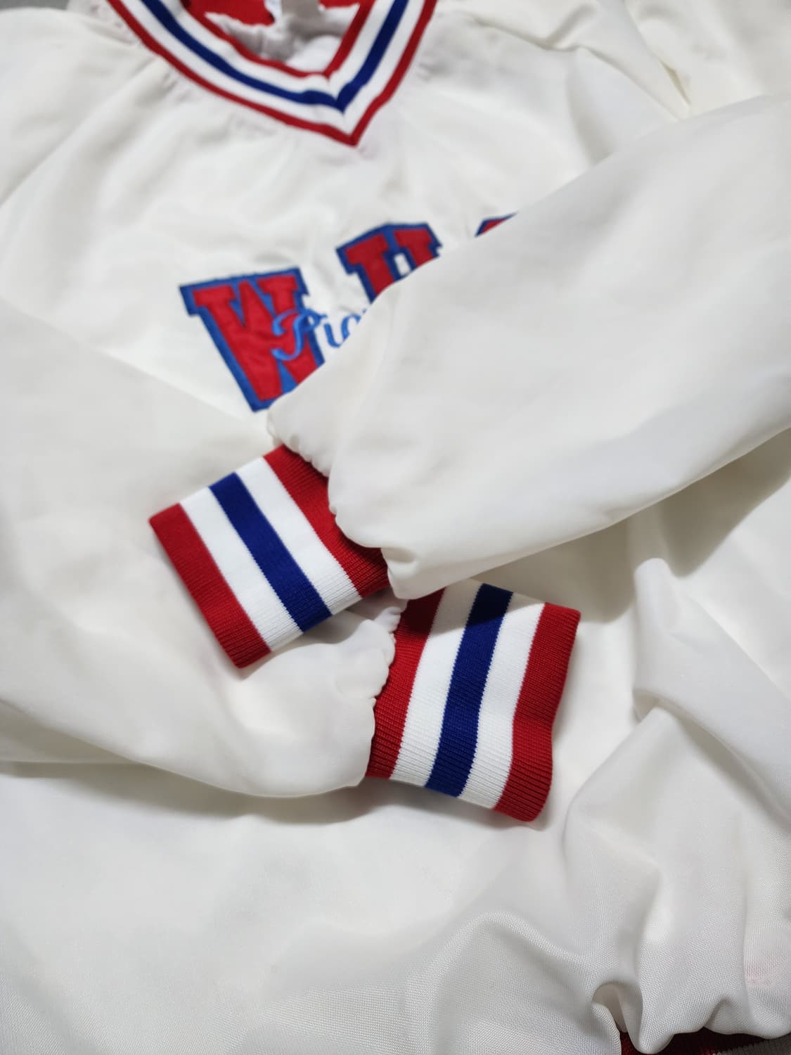 USA 80~90's Varsity 브이넥 나일론 웜업 바람막이 상품이미지8