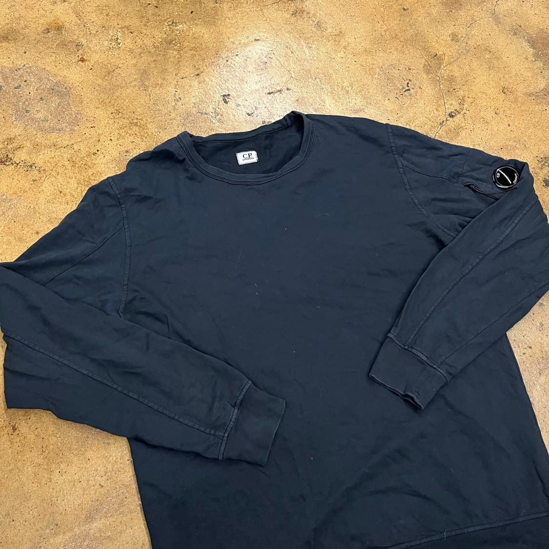 [정품/XXL] C.P.컴퍼니 렌즈 와펜 맨투맨 b14 상품이미지1