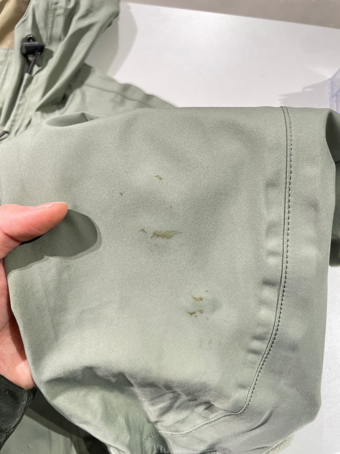 노스페이스 라이트 카키 써밋 시리즈 고어텍스 나일론 자켓 상품이미지9