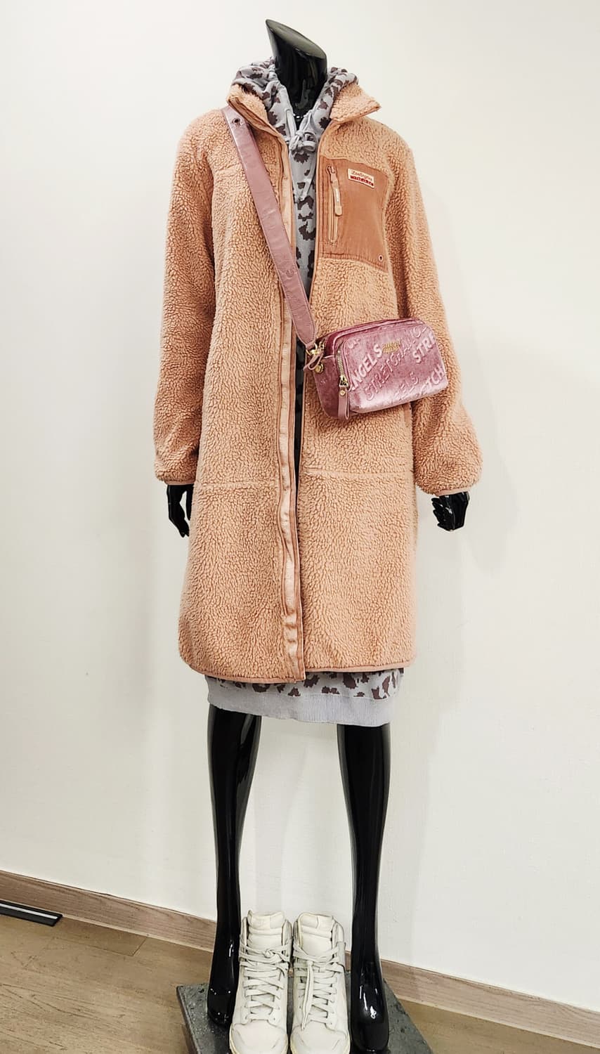 핑크 롱뽀글이 상품이미지2