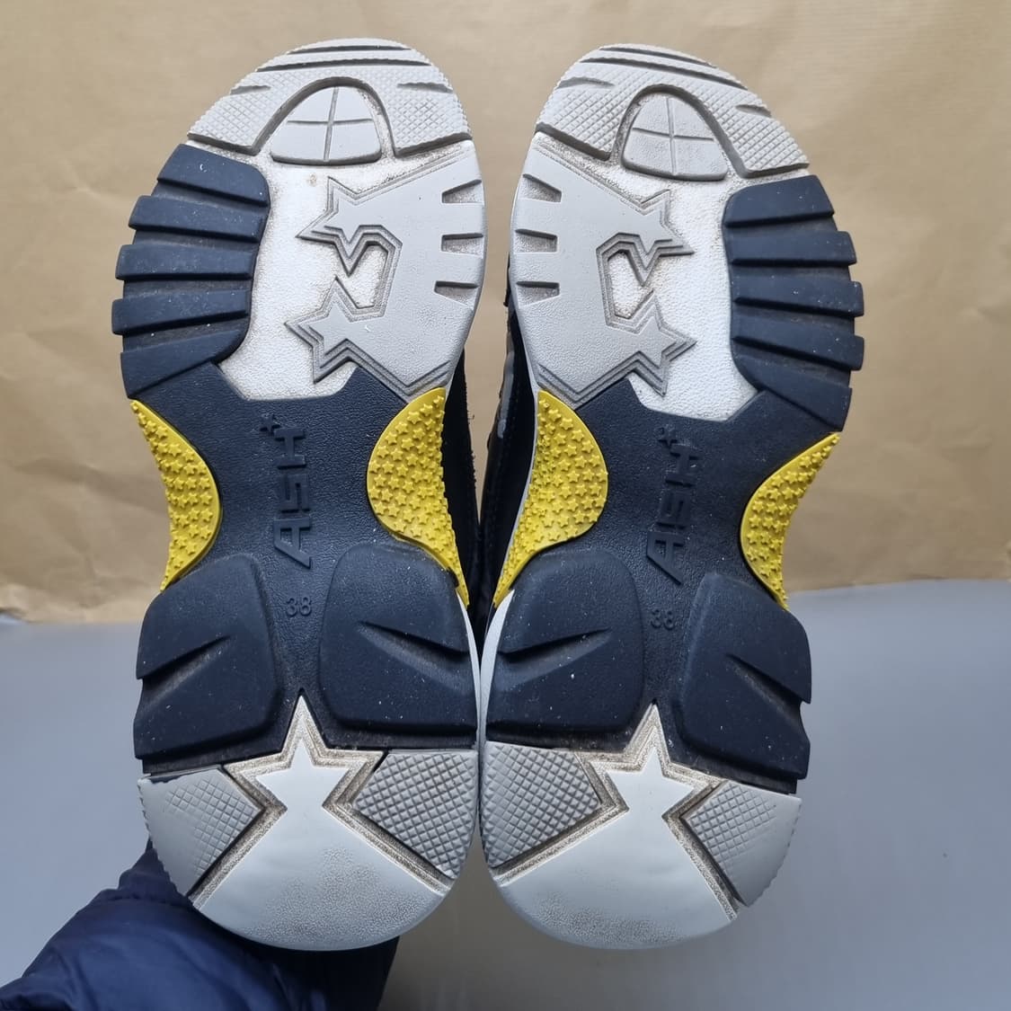 아쉬 카무 스니커즈38 240 상품이미지3