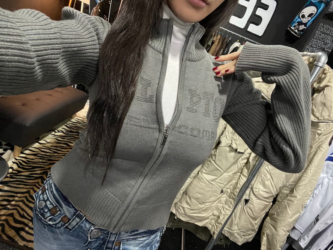 스컬프터 니트집업 상품이미지1