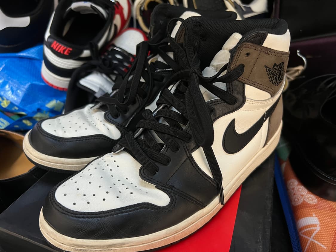 나이키 에어 조던 1 레트로 하이 OG 다크 모카 285 상품이미지1